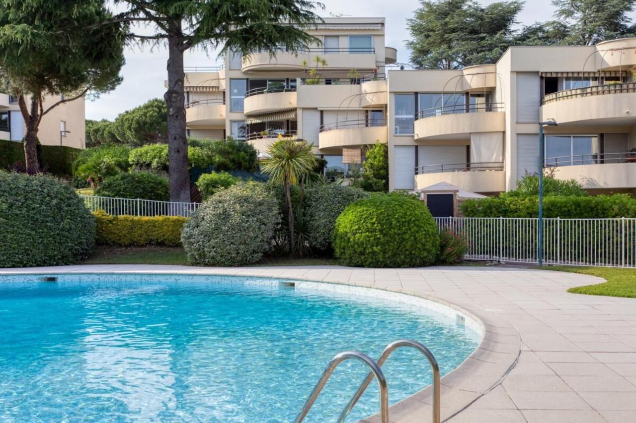Villeneuve Des Anges Villeneuve-Loubet Exteriör bild